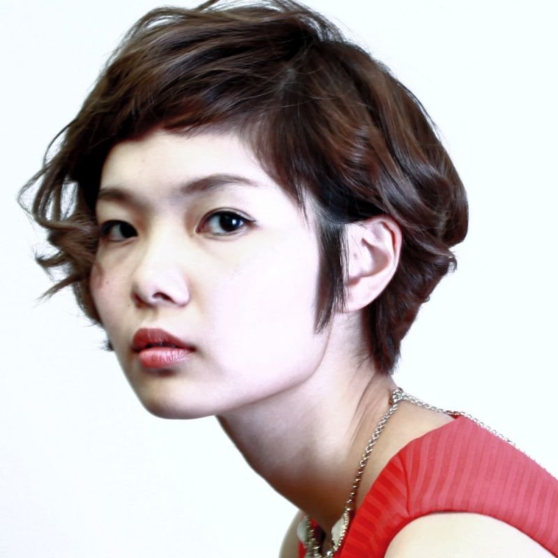 Placeholder portrait 2 (dummy image – replace with real client photo)