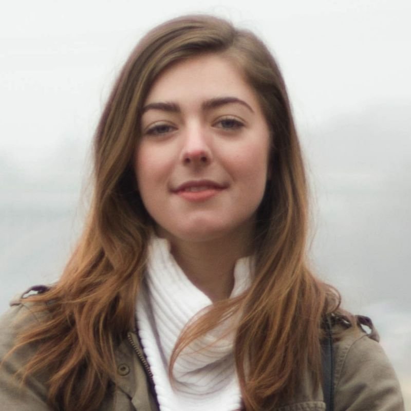 Placeholder portrait 7 (dummy image – replace with real client photo)